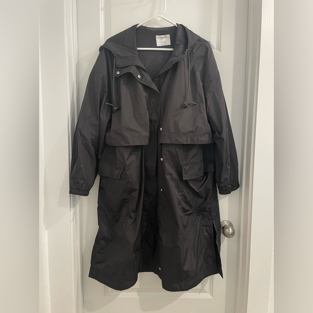 Old Navy Active Black Water-Resistant Jacket with Hood